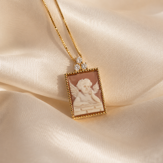 Cameo Angel Pendant 13 × 16 mm in Gilded 925 Silver with 3 Zircons