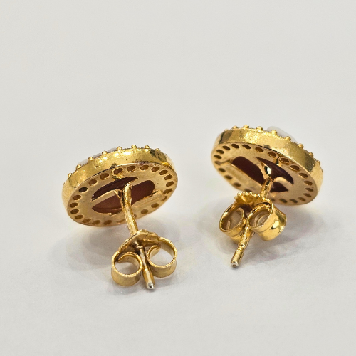 Orecchini A Lobo In Argento 925 Realizzato A Mano Da Noi A Cera Persa Con Ovali Asimmetrici E Gemme Di Tormaline Verdi Orecchini A Lobo In Argento 925 Realizzato A Mano Da Noi A Cera Persa Con Ovali Asimmetrici E Gemme Di Tormaline Verdi