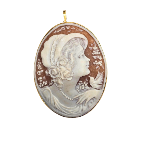 Gold Goddess Cameo Pendant and Brooch – Pendant with Italian cameo
