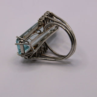 Anello Unico Acquamarina e Diamanti – Oro Bianco 18 Carati