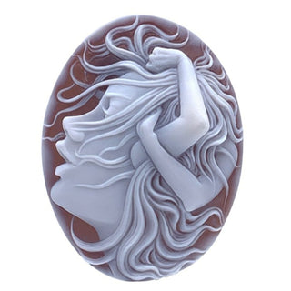 Cammeo Artigianale in Conchiglia da 50 mm – Montatura in Argento o Oro, Pezzo Unico e Personalizzabile