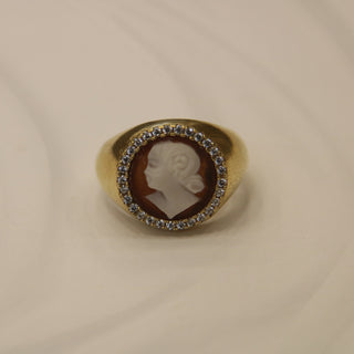 Anello Cammeo in Argento – Design Profilo Donna, Fatto a Mano, Taglia Regolabile