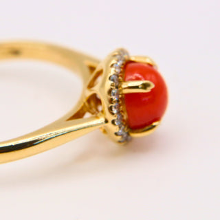 Anello Corallo Rosso Naturale Oro Diamanti