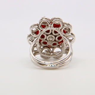 Anello Fiore Corallo Rosso e Diamanti – Oro Bianco 18kt | Pezzo Unico