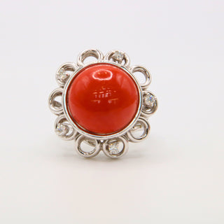 Anello Fiore Corallo Rosso e Diamanti – Oro Bianco 18kt | Pezzo Unico