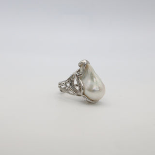 Anello con Perla Barocca in Argento 925