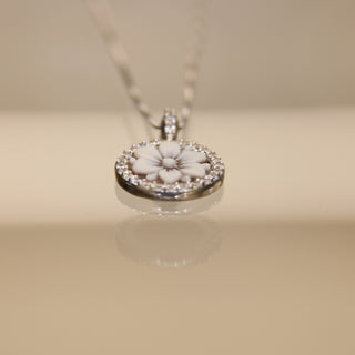 Ciondolo Cammeo Fiore Argento 12mm Conchiglia Sardonica