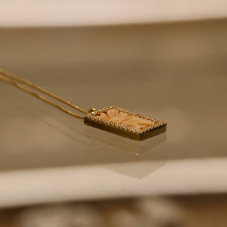 Ciondolo Cammeo Fiore Rettangolare