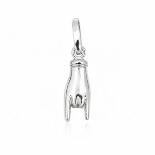 18kt gold good luck charm horn hand pendant