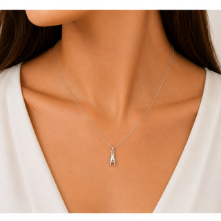 18kt gold good luck charm horn hand pendant