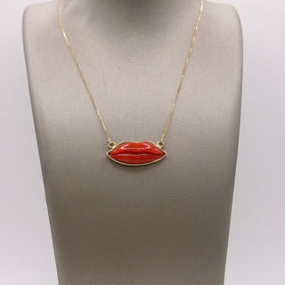 Ciondolo Labbra Bocca di Corallo in Oro