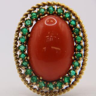 Spindle-Shaped Red Coral Earrings with 48 Emeralds – 18kt Yellow Gold