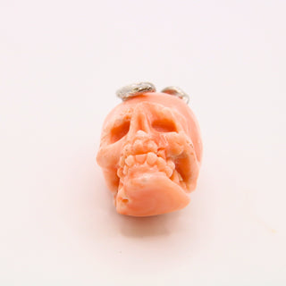 Teschio in Corallo Rosa Naturale Intagliato a Mano con Argento Sterling 925